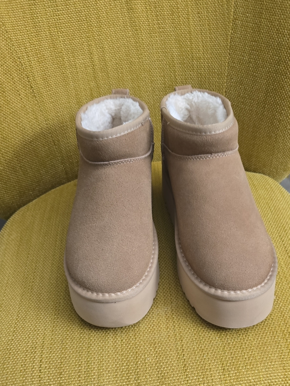 Project Cloud "Huggy" Platform Suede Ankle Boots